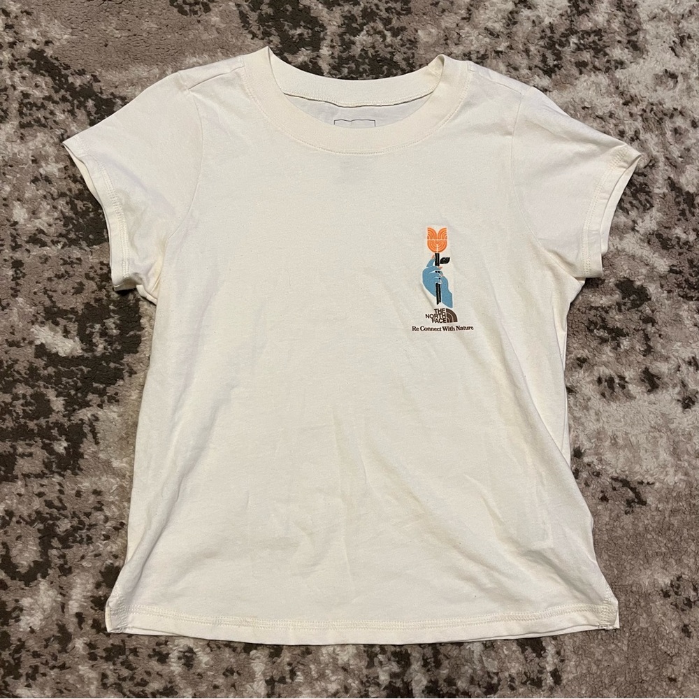 The North Face women’s tshirt white Small embroidered Re Connect with Nature